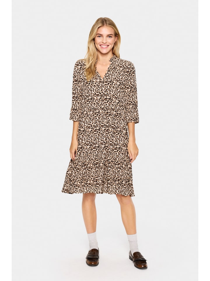 Платье свободного кроя EdaSZ черного цвета с принтом льва SAINT TROPEZ
Платье свободного кроя EdaSZ черного цвета с принтом льва SAINT TROPEZ