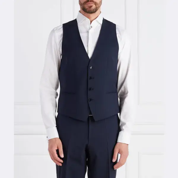 Узкий жилет строгого кроя Boss, синий
Узкий жилет строгого кроя Boss, синий