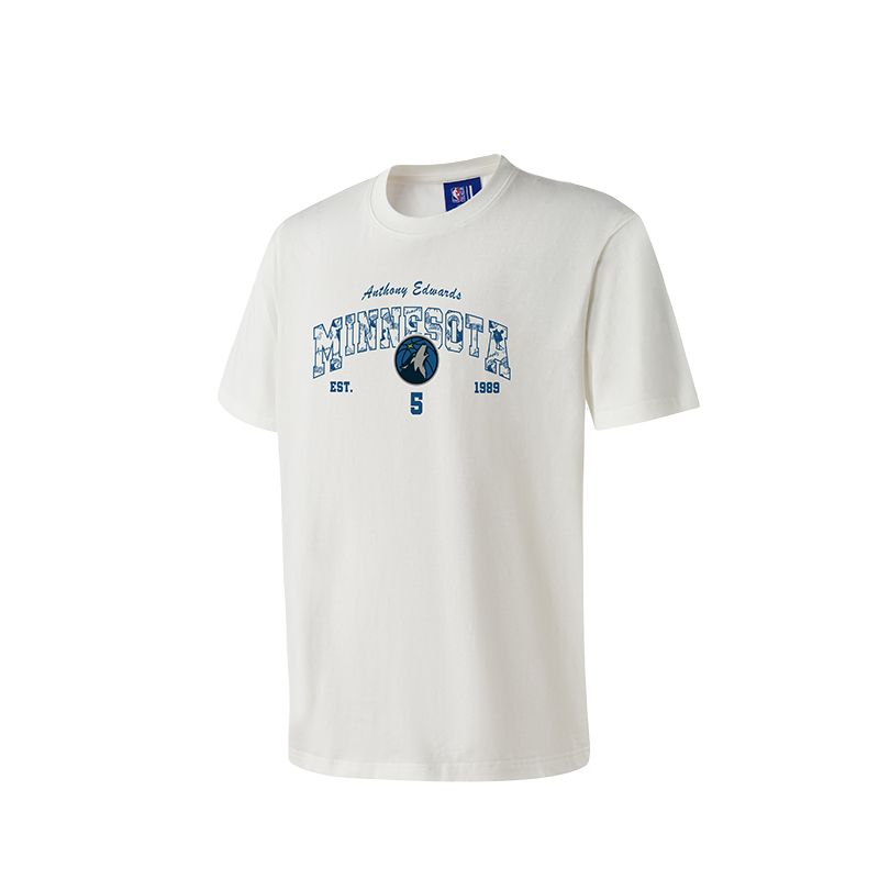 Футболка с номерами игроков унисекс белая NBA
Футболка с номерами игроков унисекс белая NBA