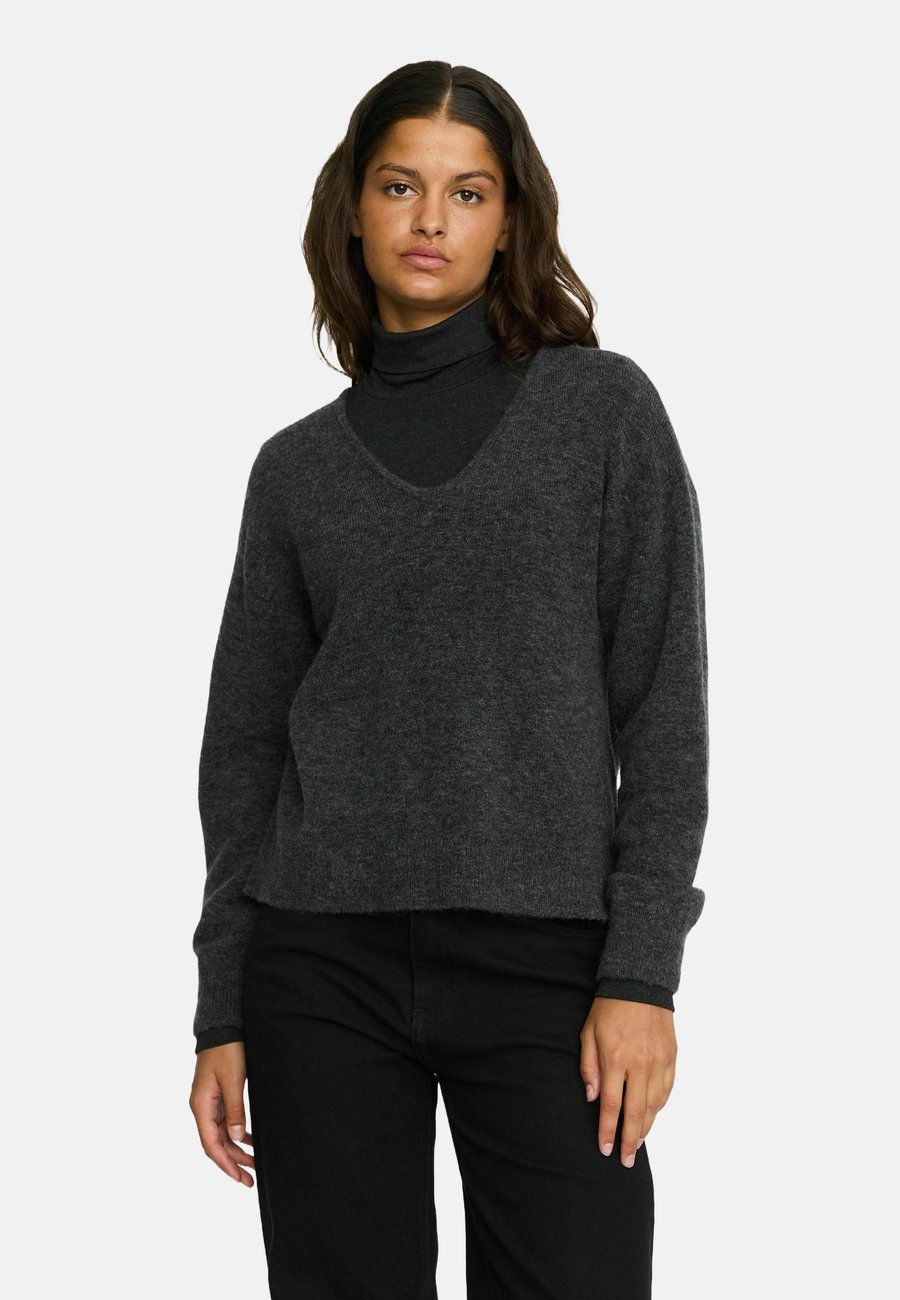 Джемпер Soft Rebels SRALLISON , 279 Dark Grey Melange/Dark Grey
Джемпер Soft Rebels SRALLISON , 279 Dark Grey Melange/Dark Grey