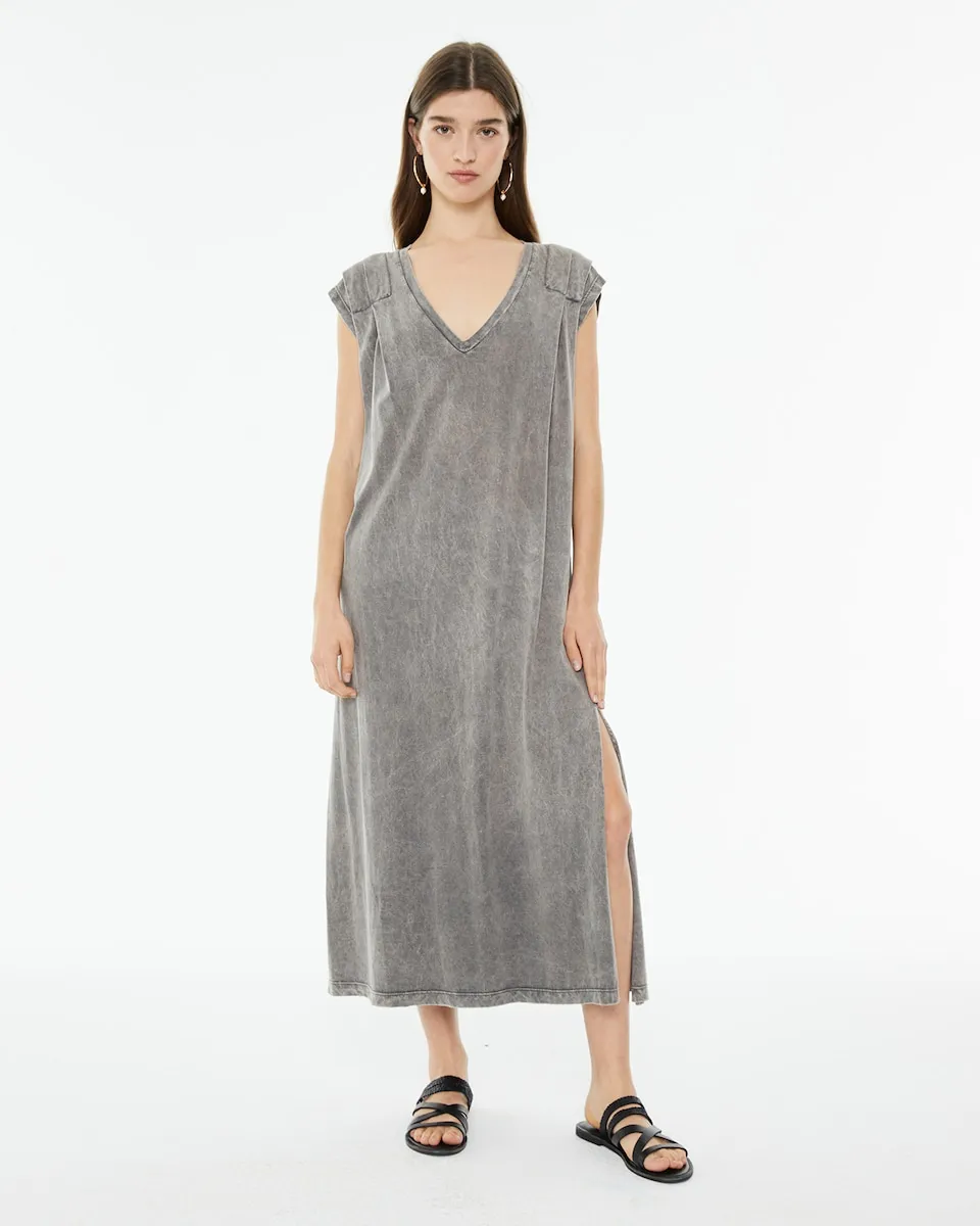 Миди-платье комфорт с боковым разрезом System Action, темно-серый
Миди-платье комфорт с боковым разрезом System Action, темно-серый