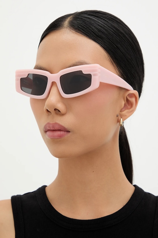 Солнцезащитные очки с прямоугольной оправой Fiorucci, розовый
Солнцезащитные очки с прямоугольной оправой Fiorucci, розовый