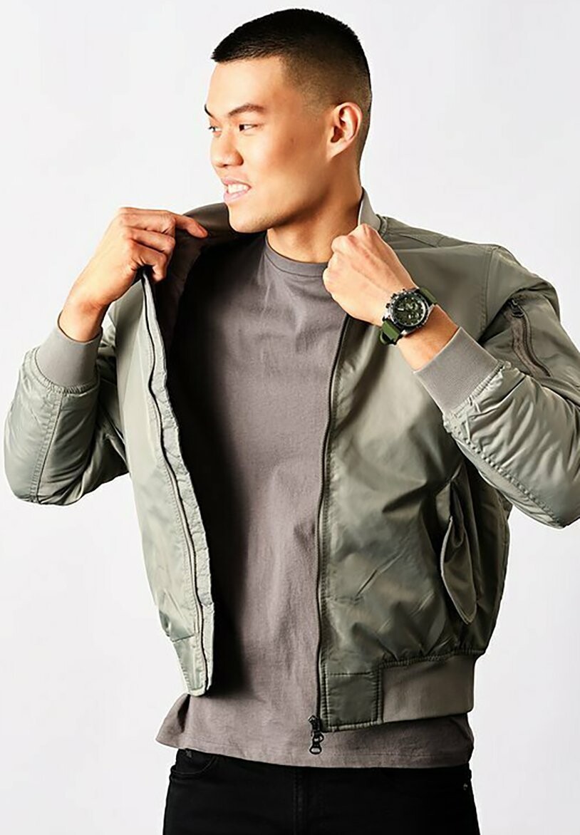 Хронограф QUARZ Esprit, цвет oliv
Хронограф QUARZ Esprit, цвет oliv