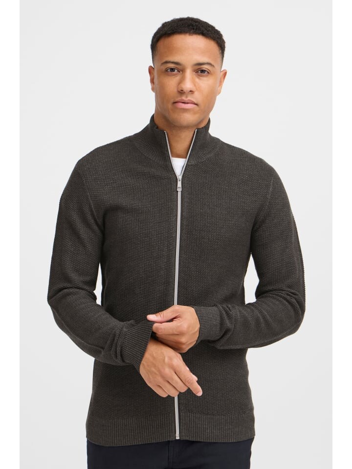 Кардиган BLEND Strickjacke, серый
Кардиган BLEND Strickjacke, серый