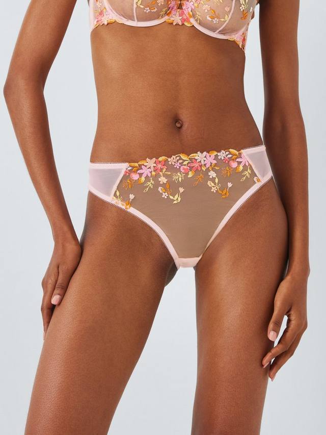 Kiki бикини с цветочной вышивкой AND/OR, Light Pink
Kiki бикини с цветочной вышивкой AND/OR, Light Pink