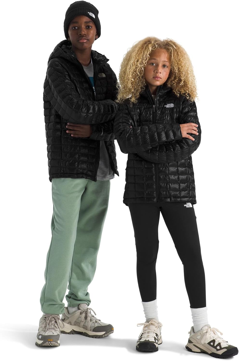Детская унисекс-куртка с капюшоном Thermoball от The North Face, Tnf Black
Детская унисекс-куртка с капюшоном Thermoball от The North Face, Tnf Black