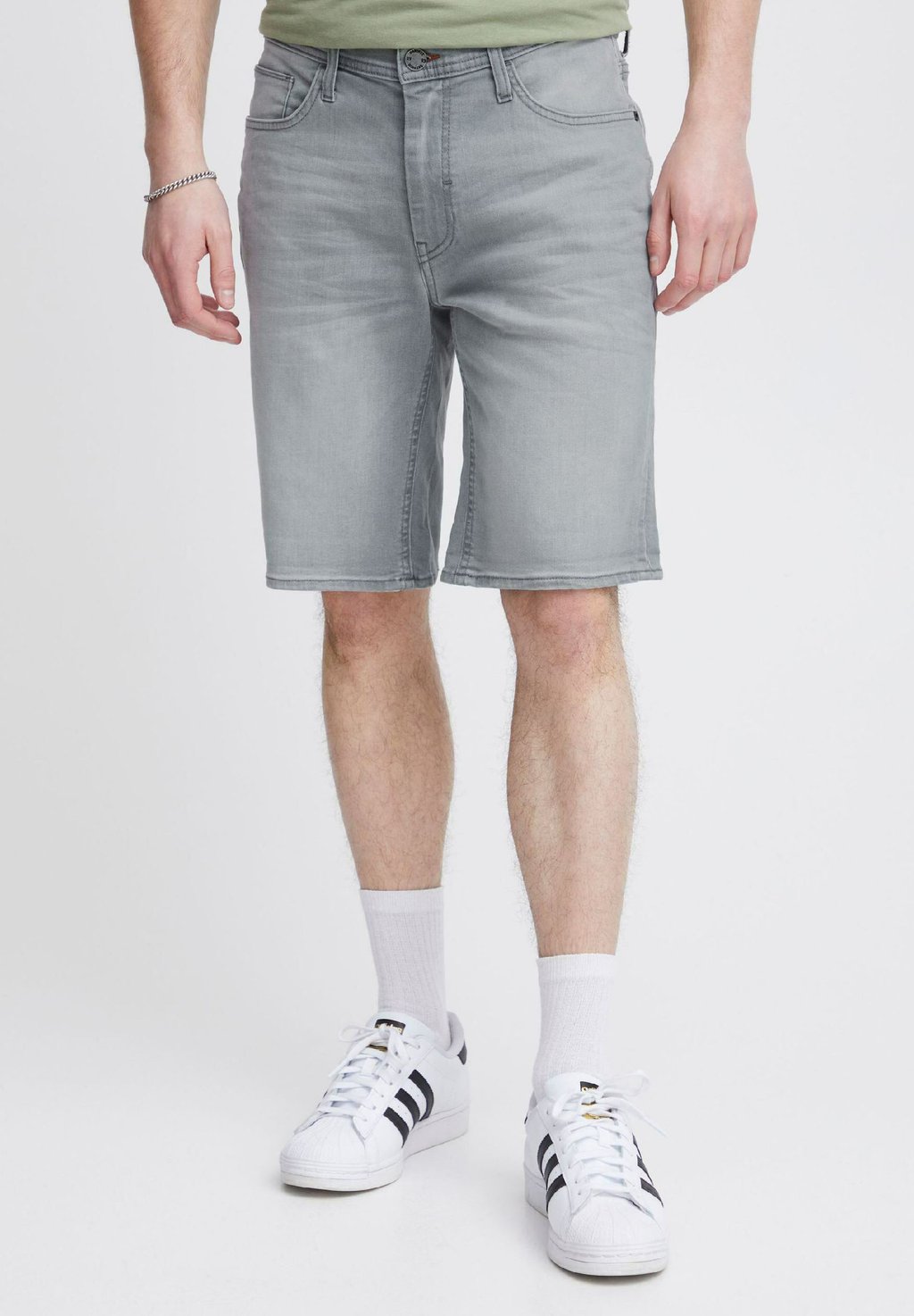 Джинсовые шорты BERMUDA VAQUERA Blend, серый
Джинсовые шорты BERMUDA VAQUERA Blend, серый