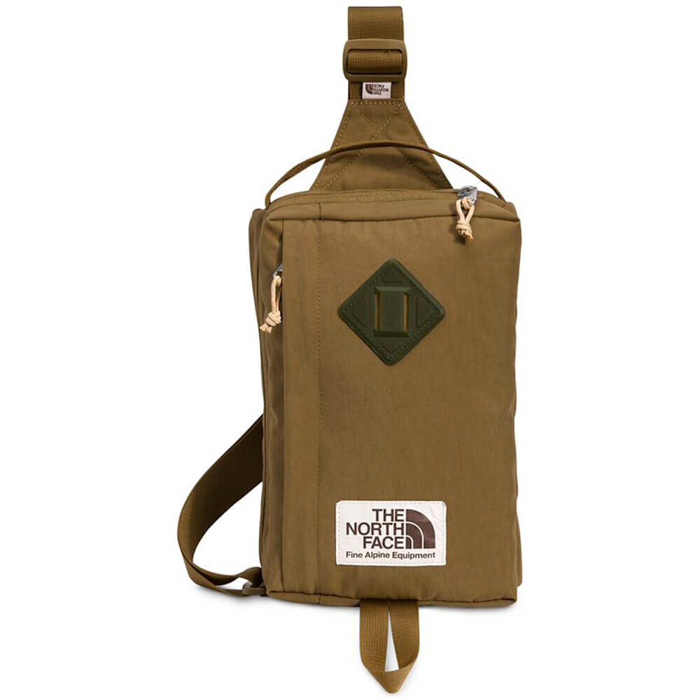 Рюкзак The North Face Berkeley Field, хаки
Рюкзак The North Face Berkeley Field, хаки