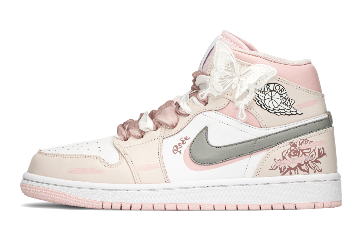 Детские баскетбольные кроссовки Air 1 Grade School Jordan, бежевый
Детские баскетбольные кроссовки Air 1 Grade School Jordan, бежевый