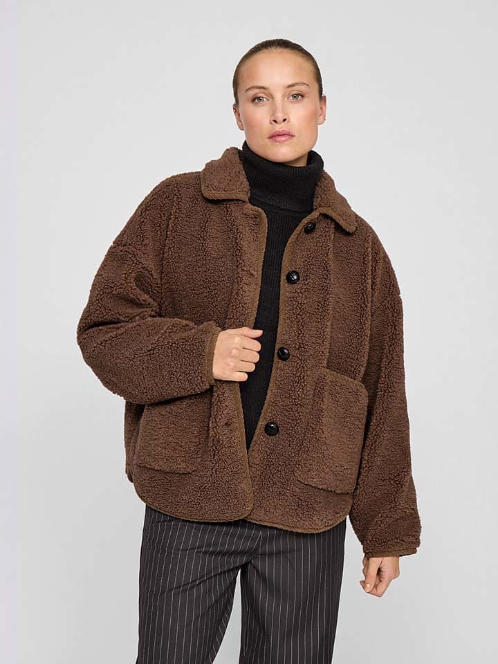 Переходная куртка Vila Übergangsjacke, темно-коричневый
Переходная куртка Vila Übergangsjacke, темно-коричневый