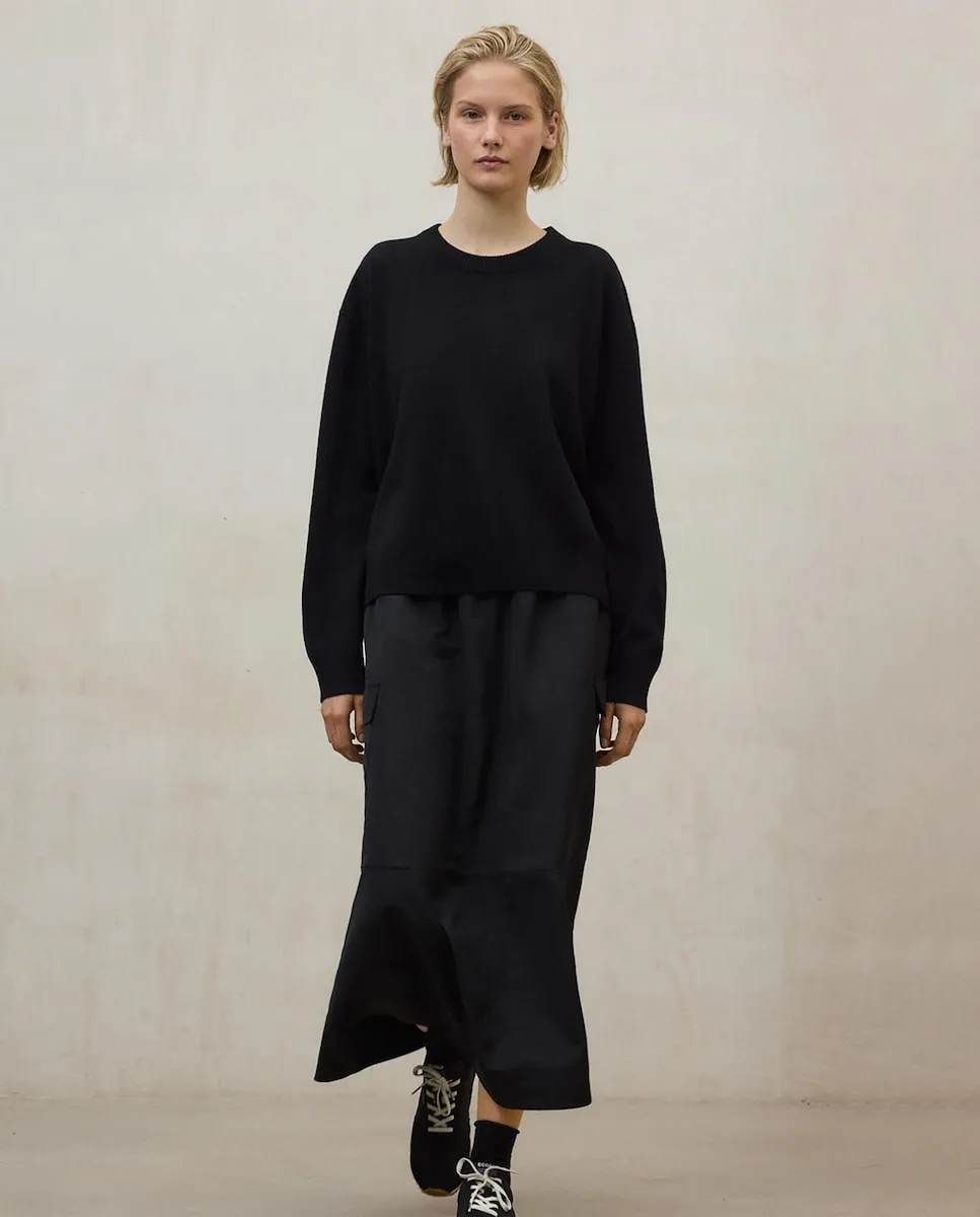 Миди-юбка со шнуровкой на талии и боковыми карманами Ecoalf, черный
Миди-юбка со шнуровкой на талии и боковыми карманами Ecoalf, черный