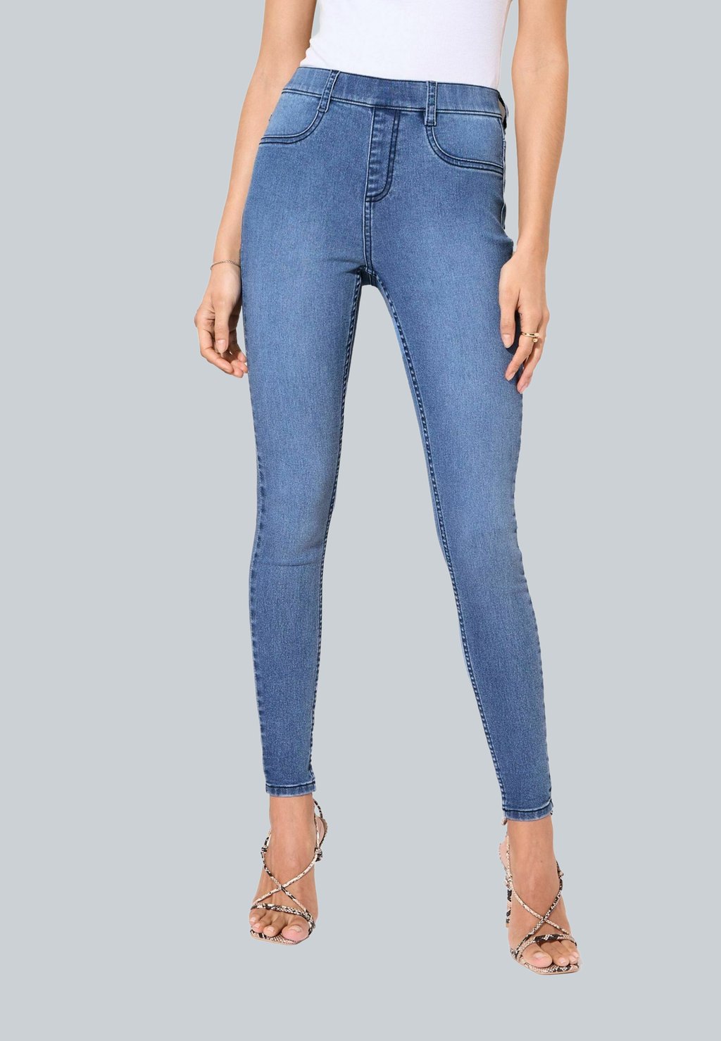 Джинсы облегающего кроя ELASTICATED WAIST Friends Like These, синий 
Джинсы облегающего кроя ELASTICATED WAIST Friends Like These, синий