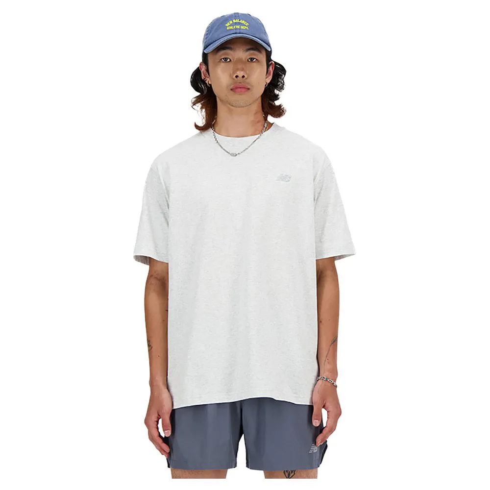 Футболка New Balance Athletics Cotton, белый
Футболка New Balance Athletics Cotton, белый