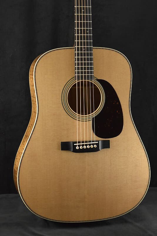 Martin Custom Shop Super D High Flamed Коа Натуральный Custom Shop Super D High Flamed Koa Natural
Martin Custom Shop Super D High Flamed Коа Натуральный Custom Shop Super D High Flamed Koa Natural