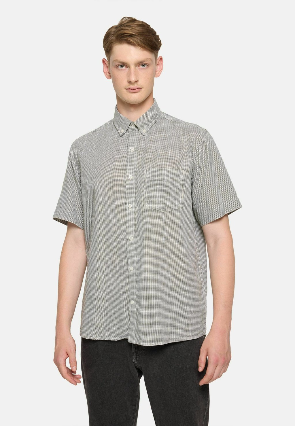 Рубашка PITT STRUCTURE Signal, зеленый
Рубашка PITT STRUCTURE Signal, зеленый