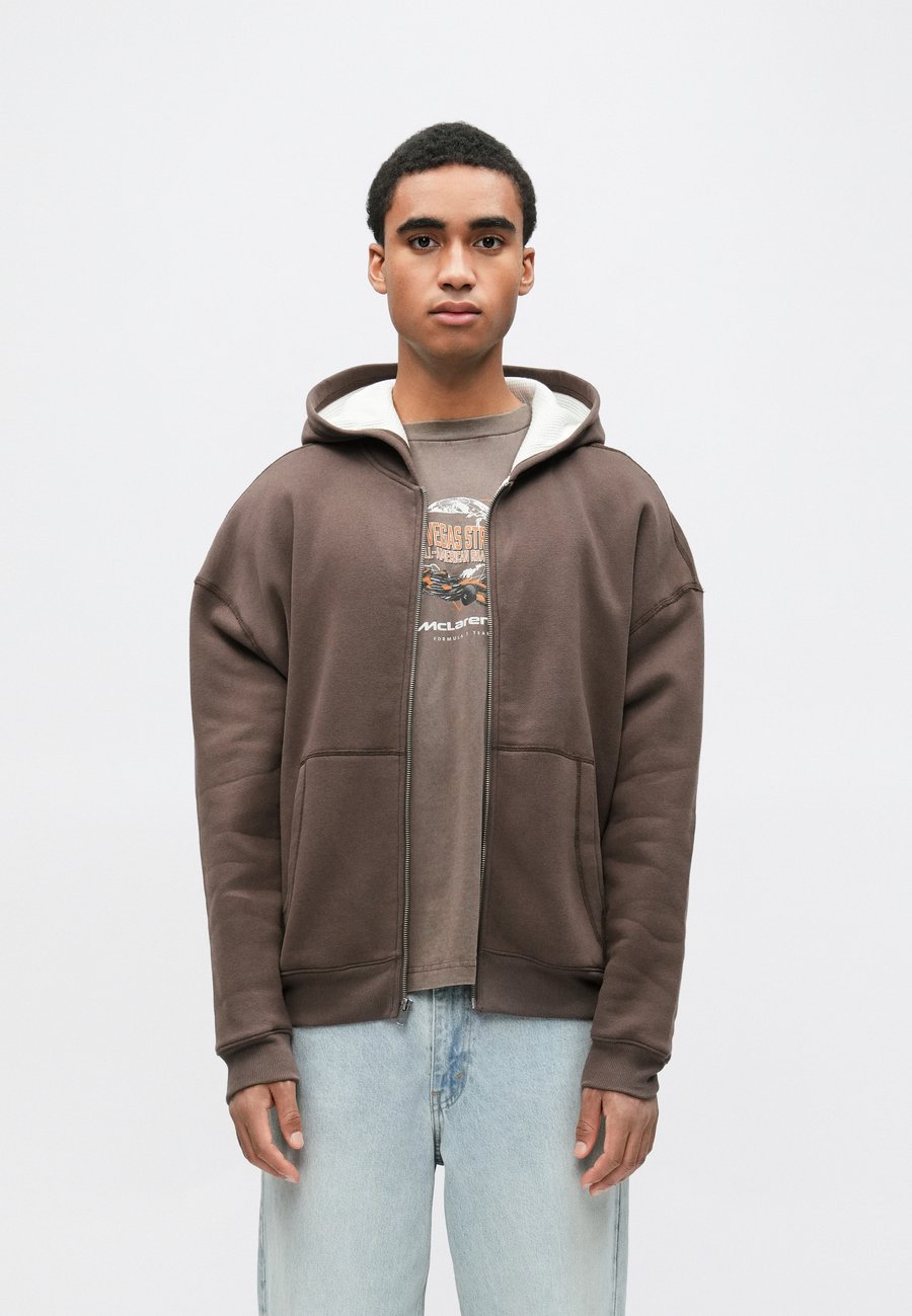 Толстовка Hollister Co. BOXY LINED, Brown
Толстовка Hollister Co. BOXY LINED, Brown