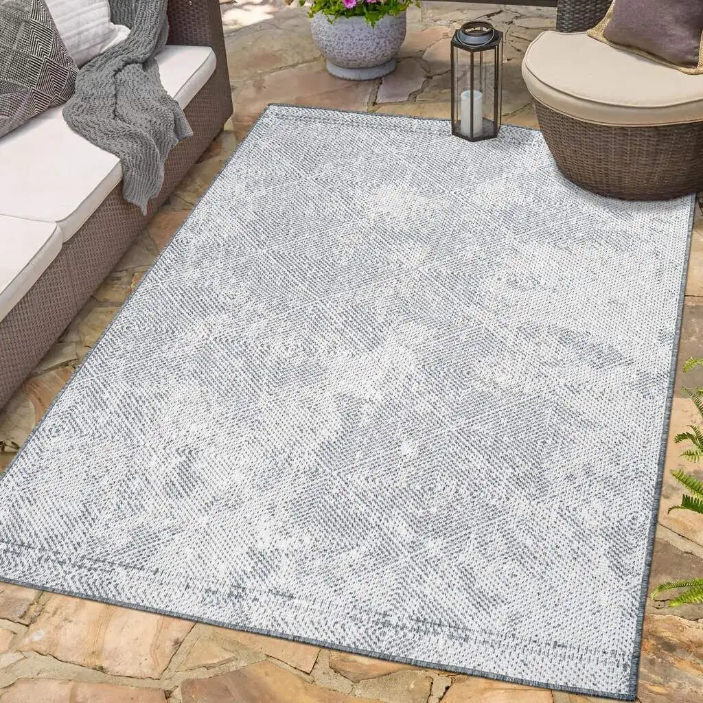 Ковер Carpet City для улицы "c", прямоугольный, двусторонний ковер, устойчивый к атмосферным воздействиям внутри и снаружи, на балконе, на террасе, в гостиной 80х150 см, серый
Ковер Carpet City для улицы "c", прямоугольный, двусторонний ковер, устойчивый к атмосферным воздействиям внутри и снаружи, на балконе, на террасе, в гостиной 80х150 см, серый
