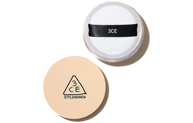 Лёгкая и мягкая рассыпчатая пудра для матирования и стойкой фиксации 8,5 г 3CE, #002 Natural
Лёгкая и мягкая рассыпчатая пудра для матирования и стойкой фиксации 8,5 г 3CE, #002 Natural