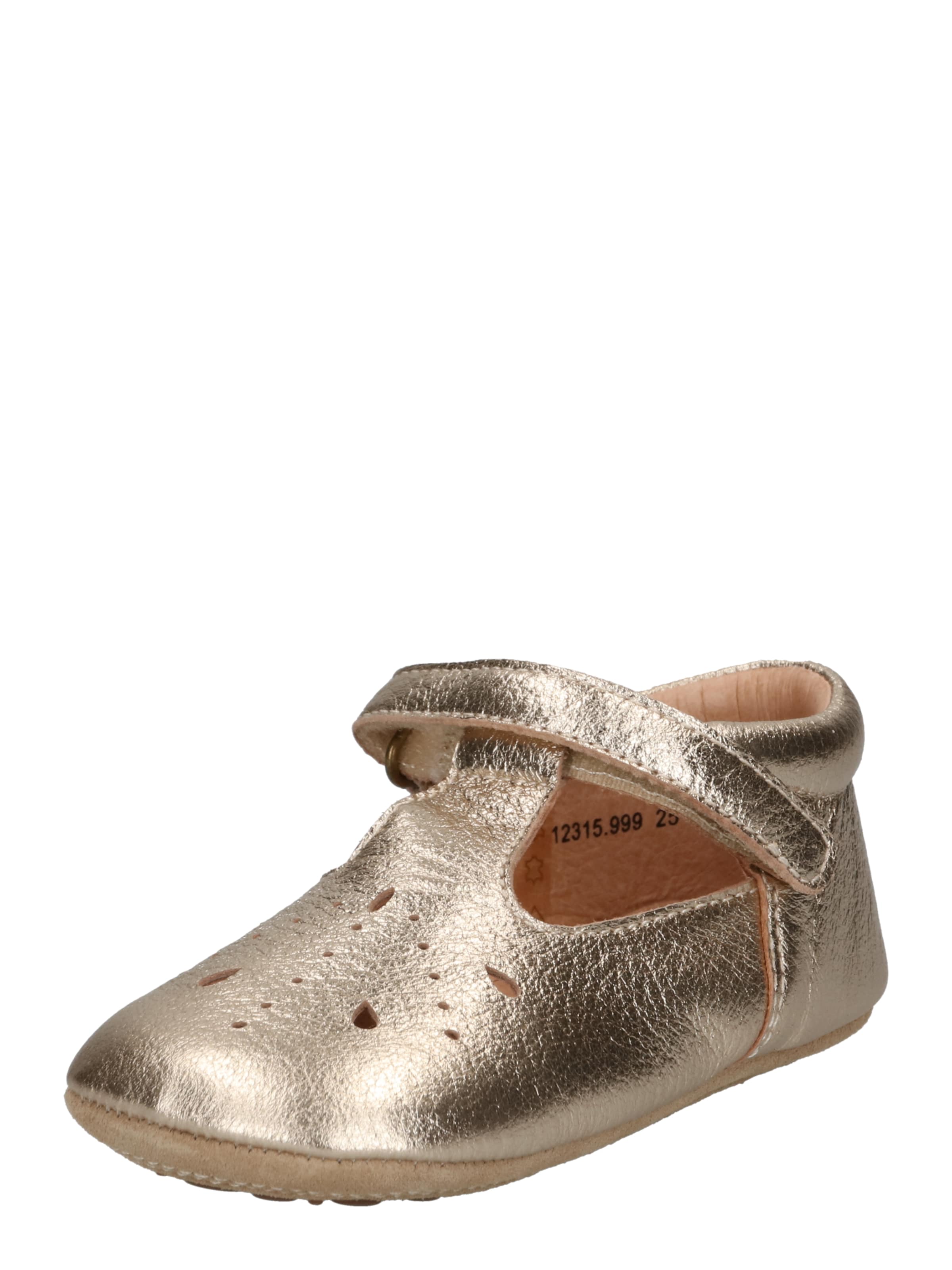 BISGAARD First-Step Shoes в золотом цвете
BISGAARD First-Step Shoes в золотом цвете