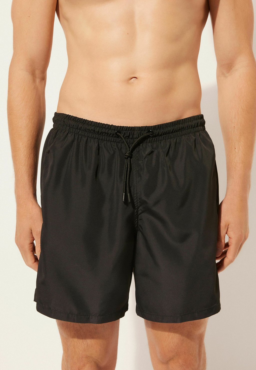 Шорты для плавания Calzedonia, черный
Шорты для плавания Calzedonia, черный