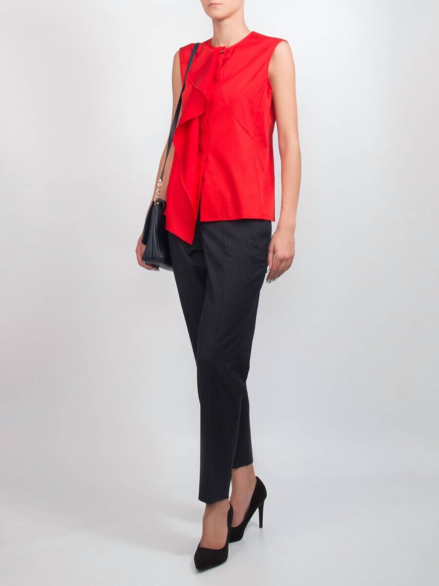 Укороченные брюки из шерсти в полоску Tiluna черного цвета Hugo Boss
Укороченные брюки из шерсти в полоску Tiluna черного цвета Hugo Boss