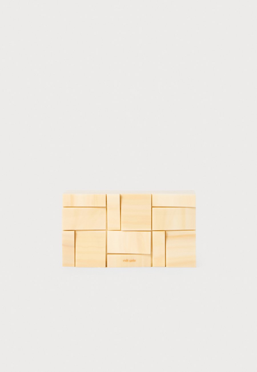Клатч Cult Gaia GALLERIA, Sand Degrade/Beige
Клатч Cult Gaia GALLERIA, Sand Degrade/Beige