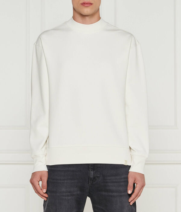 Толстовка классическая Calvin Klein Jeans Regular Fit, экрю
Толстовка классическая Calvin Klein Jeans Regular Fit, экрю