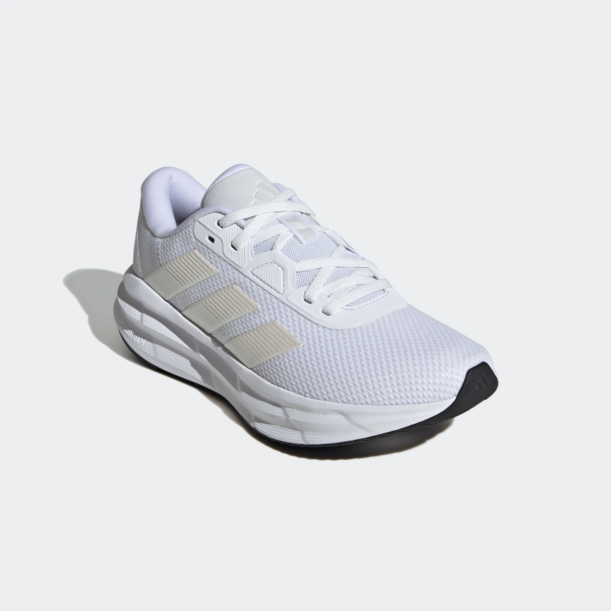 Кроссовки adidas Performance "GALAXY 7", цвет Cloud White / Zero Metallic / Core Black
Кроссовки adidas Performance "GALAXY 7", цвет Cloud White / Zero Metallic / Core Black