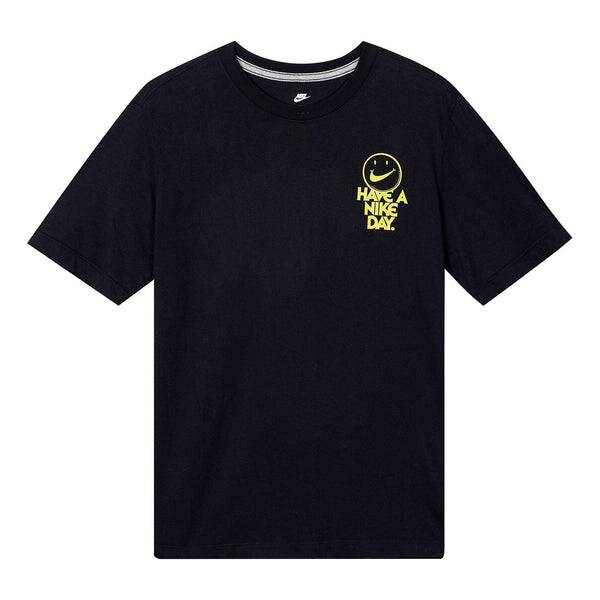 Футболка спортивная с коротким рукавом с принтом мужские Nike, черный
Футболка спортивная с коротким рукавом с принтом мужские Nike, черный