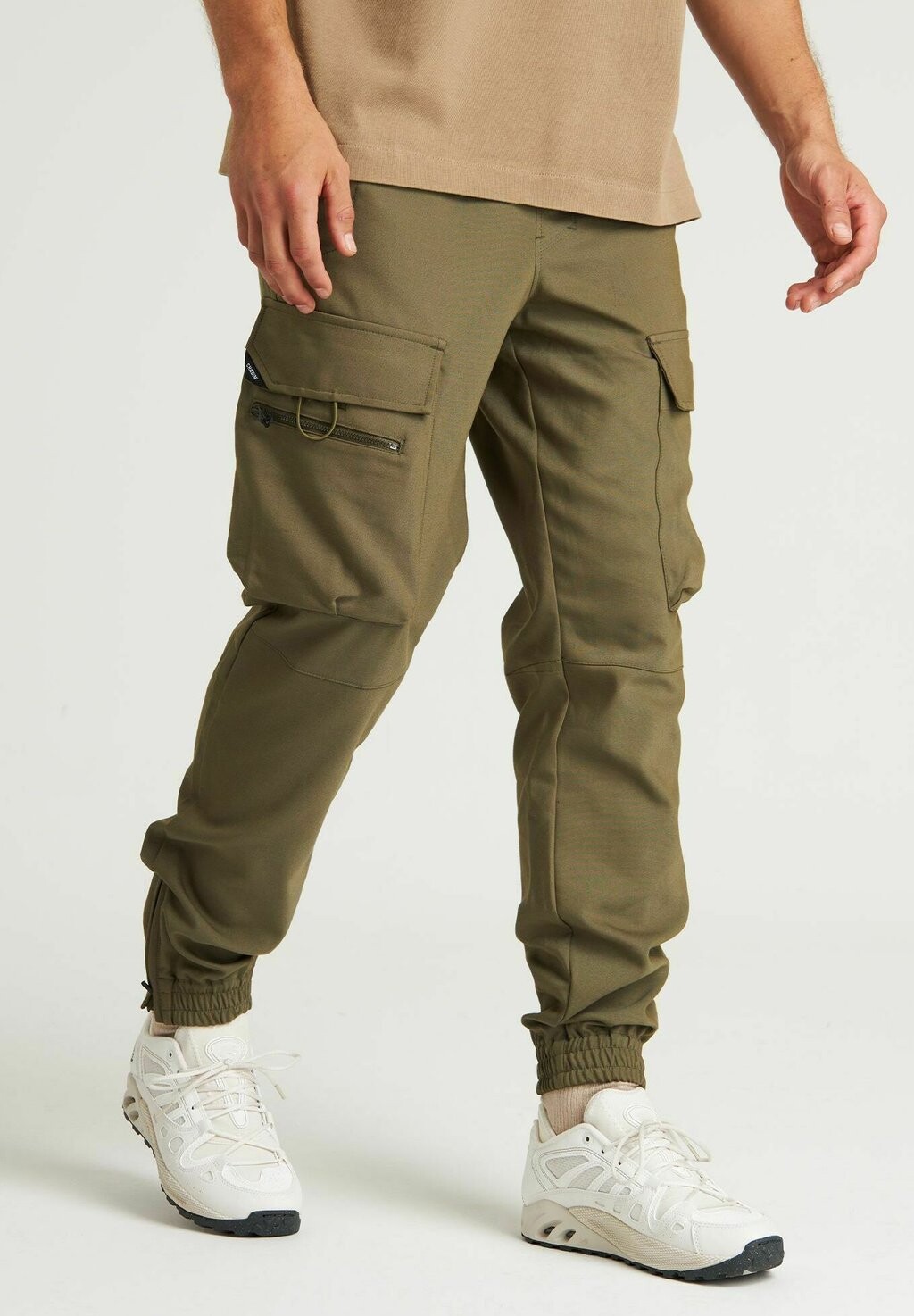 Брюки карго RIFT.L FLOW CHASIN', темно-зеленый
Брюки карго RIFT.L FLOW CHASIN', темно-зеленый