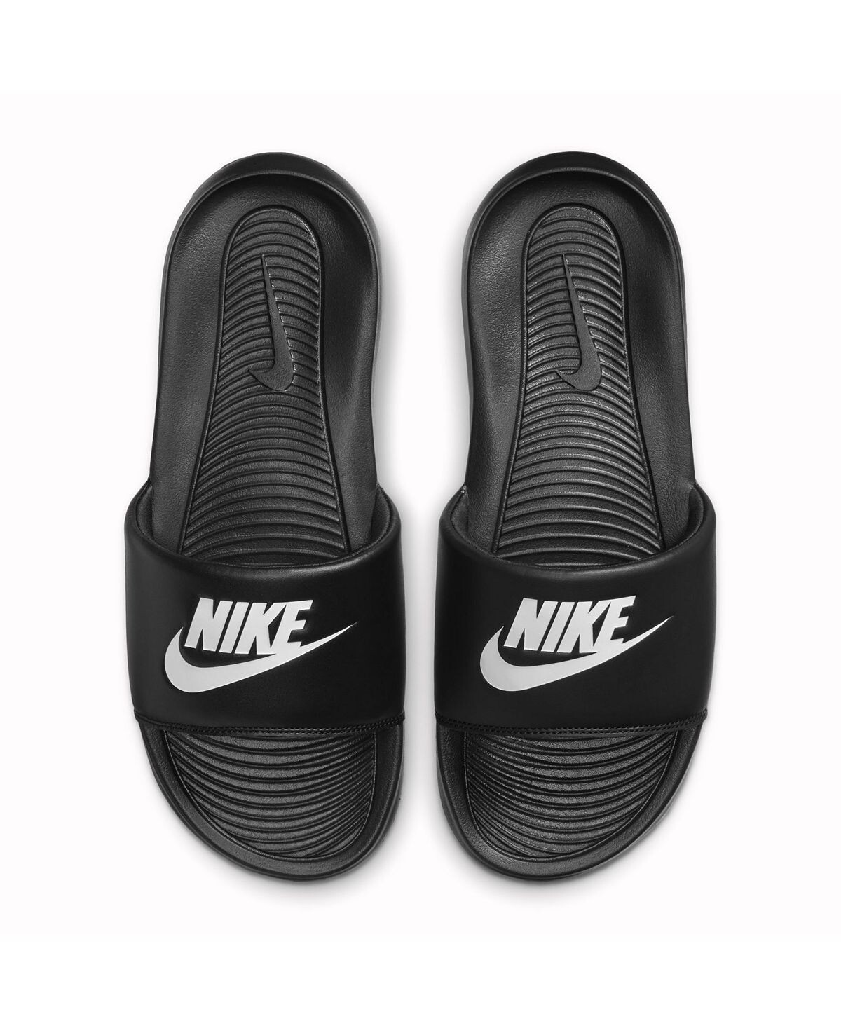 Мужские сандалии Victori One Slide от Finish Line Nike
Мужские сандалии Victori One Slide от Finish Line Nike