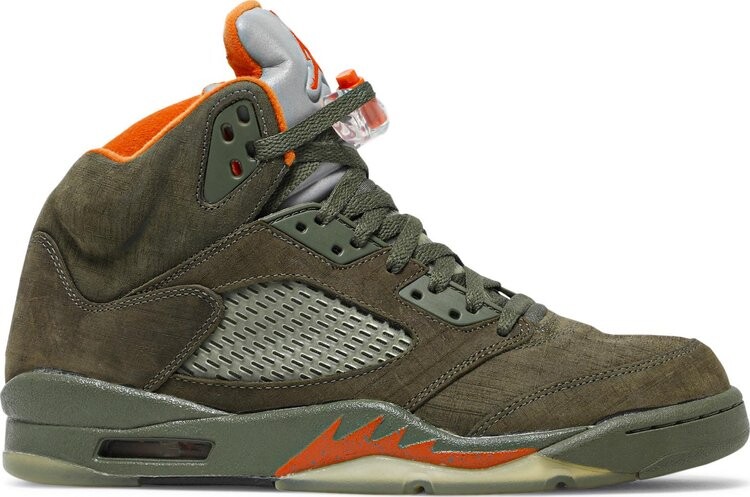 Кроссовки Air Jordan 5 Retro LS Olive, зеленый
Кроссовки Air Jordan 5 Retro LS Olive, зеленый