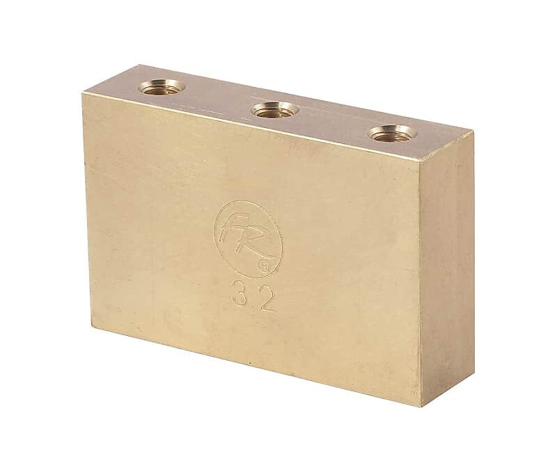 Подлинный блок Floyd Rose FROFTB32 Original Fat Brass Tremolo Upgrade Block, 32 мм FROFTB32P
Подлинный блок Floyd Rose FROFTB32 Original Fat Brass Tremolo Upgrade Block, 32 мм FROFTB32P