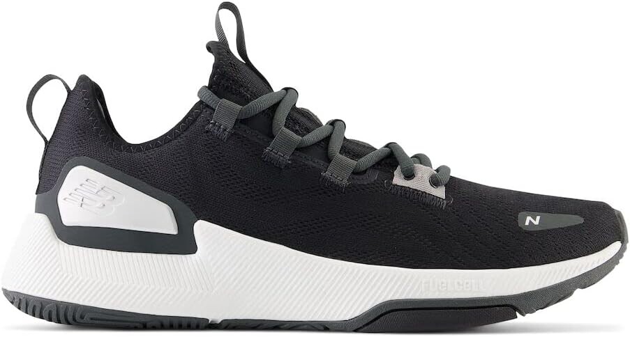 Кроссовки New Balance FuelCell 100 V2 Cross Trainer, черный/белый 
Кроссовки New Balance FuelCell 100 V2 Cross Trainer, черный/белый