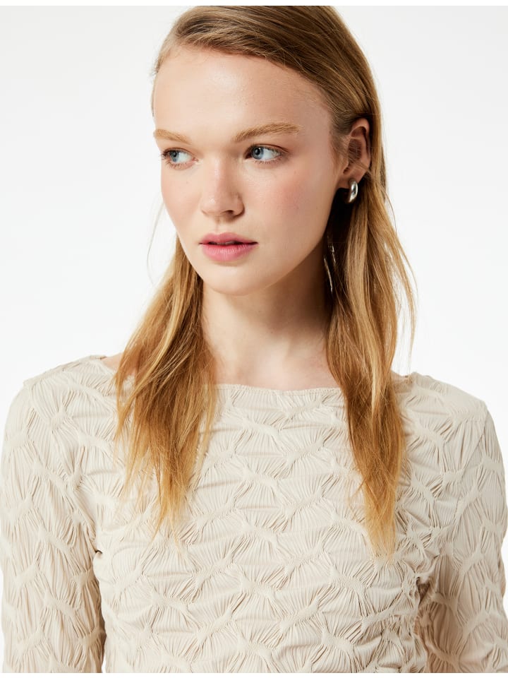 Футболка LS цвета экрю KOTON
Футболка LS цвета экрю KOTON