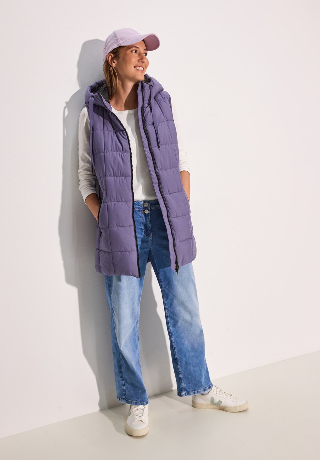 Жилет Cecil, фиолетовый
Жилет Cecil, фиолетовый