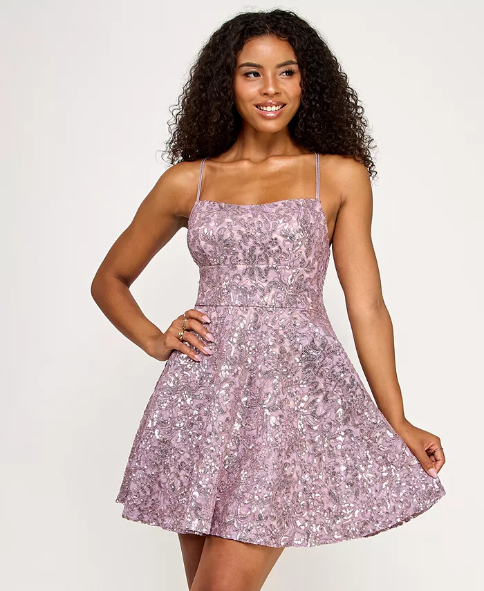 Платье-футболка с кружевом и пайетками для юниоров Emerald Sundae, фиолетовый
Платье-футболка с кружевом и пайетками для юниоров Emerald Sundae, фиолетовый