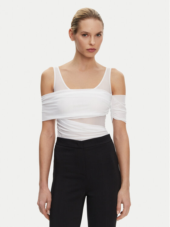 Боди regular fit Bella 104832 A2H1 Pinko, белый
Боди regular fit Bella 104832 A2H1 Pinko, белый