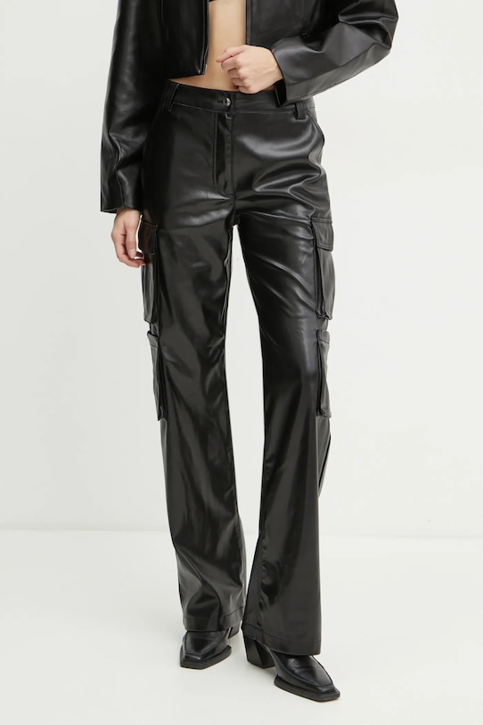 Брюки KORI Guess, черный
Брюки KORI Guess, черный