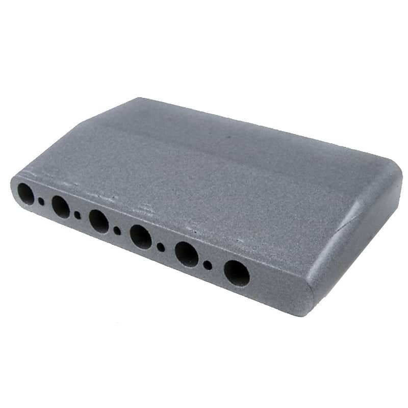 Блок тремоло американского стандарта Fender (с 2008 г. по настоящее время) 0074349049 007-4349-049
Блок тремоло американского стандарта Fender (с 2008 г. по настоящее время) 0074349049 007-4349-049