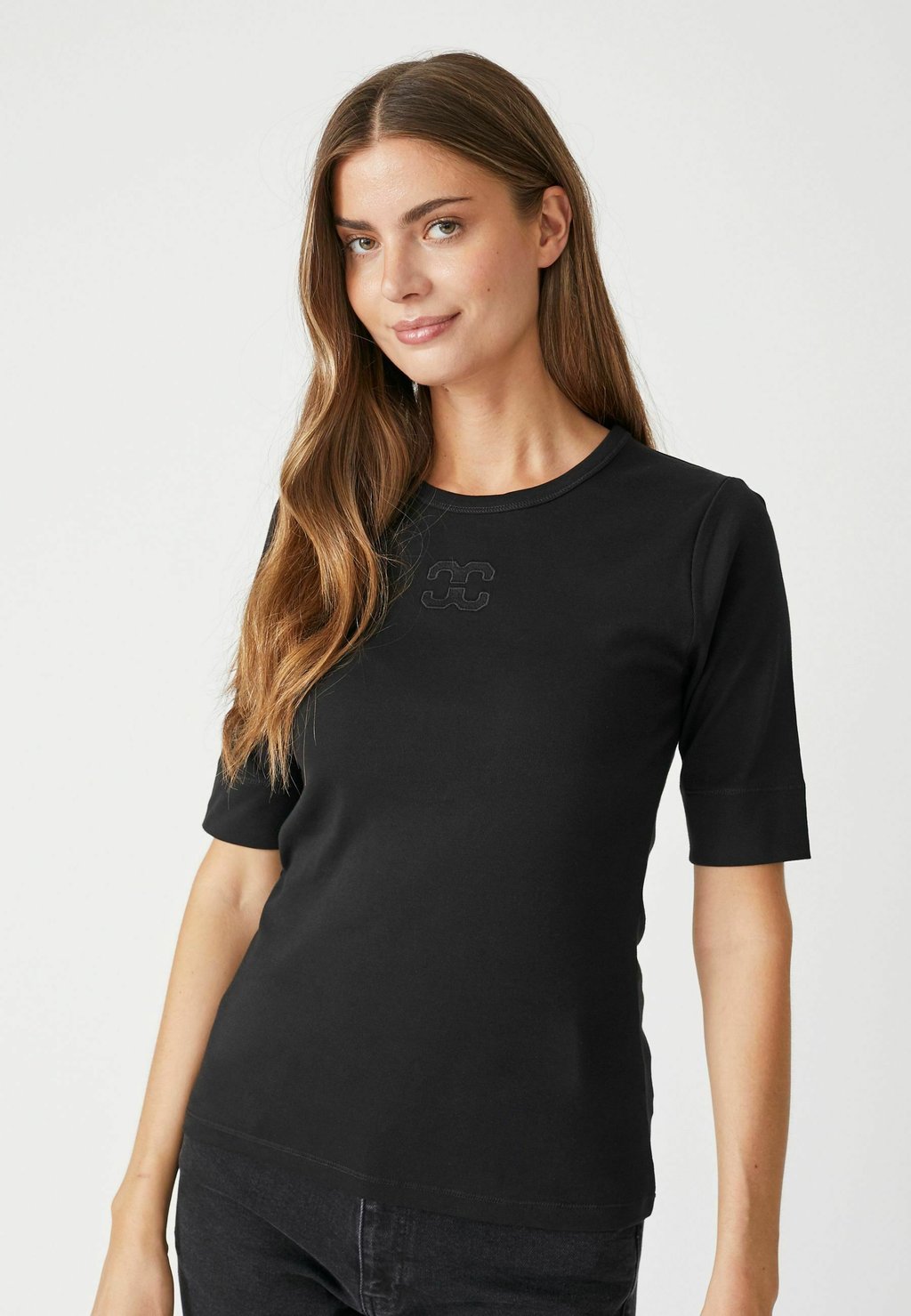 Базовая футболка GRANNYCC SS Co'couture, черный
Базовая футболка GRANNYCC SS Co'couture, черный