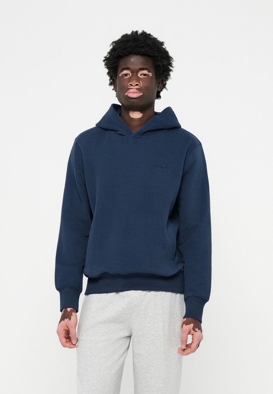 Худи Ellesse MADONE HOODY, Navy/Dark Blue, Синий, Худи Ellesse MADONE HOODY, Navy/Dark Blue
Худи Ellesse MADONE HOODY, Navy/Dark Blue, Синий, Худи Ellesse MADONE HOODY, Navy/Dark Blue