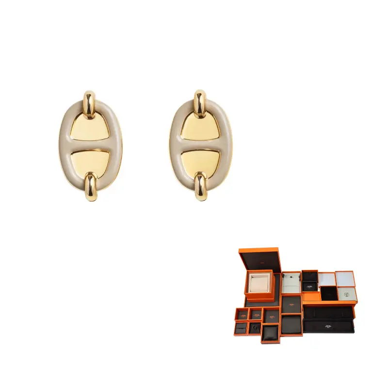 HERMES Металлические позолоченные серьги Women's Gold
HERMES Металлические позолоченные серьги Women's Gold