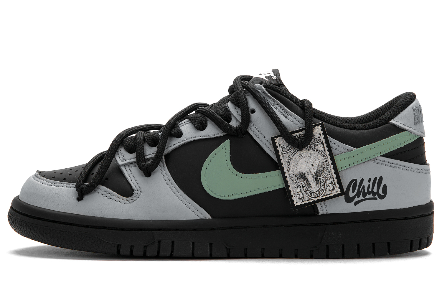 Nike Dunk High Tone 6.0 Low top Skateboard Shoes Unisex черный серый
Nike Dunk High Tone 6.0 Low top Skateboard Shoes Unisex черный серый