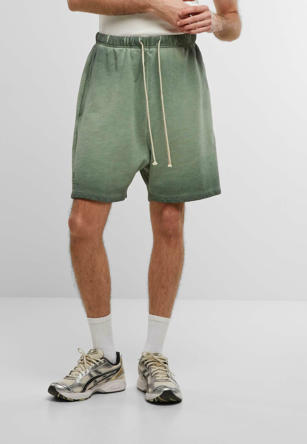 Шорты ANOTHER LAB ANOTHER SIGNATURE WASHED Another Cotton Lab, зеленый
Шорты ANOTHER LAB ANOTHER SIGNATURE WASHED Another Cotton Lab, зеленый