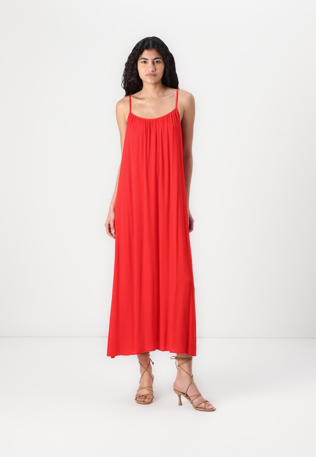 Длинное платье ONLNIKI STRAP ONLY, красный
Длинное платье ONLNIKI STRAP ONLY, красный
