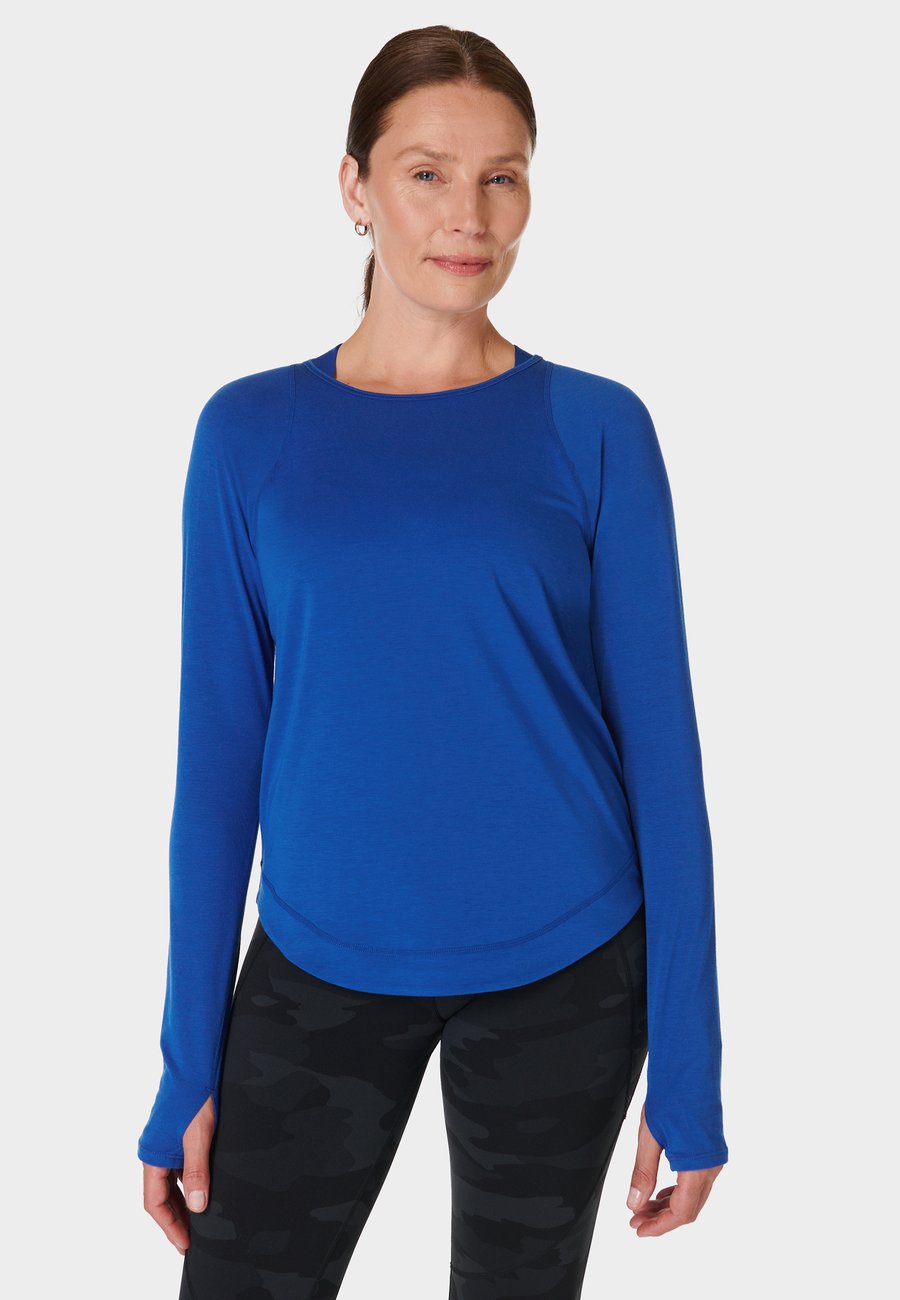 Топ Sweaty Betty BREATHE EASY, Lightning Blue/Dark Blue
Топ Sweaty Betty BREATHE EASY, Lightning Blue/Dark Blue