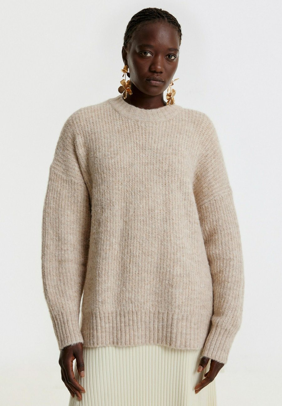 Джемпер EDITED LUCA, Beige
Джемпер EDITED LUCA, Beige