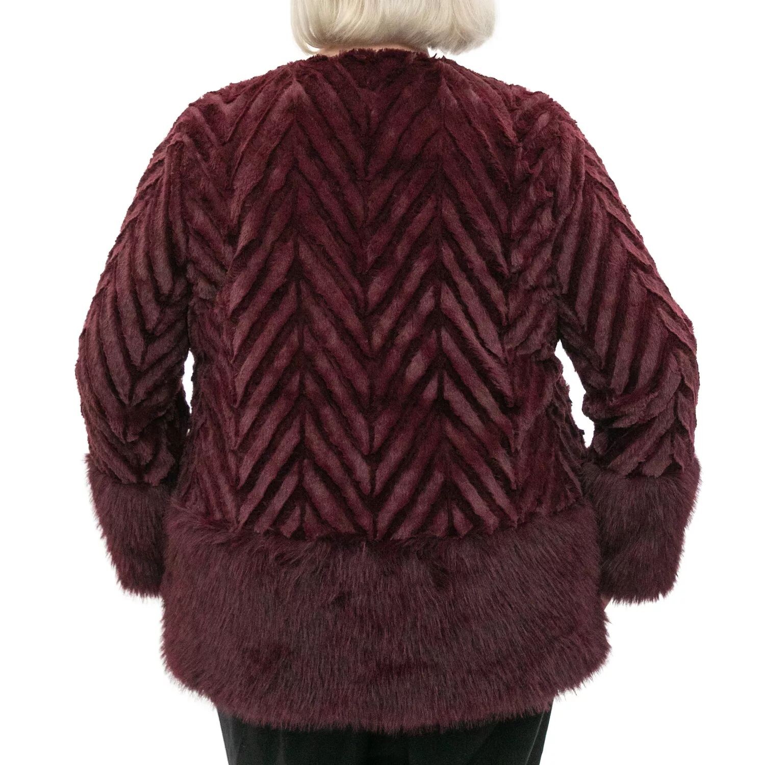 Болеро из искусственного меха больших размеров Nina Leonard с шевроном и шевроном Nina Leonard, черный
Болеро из искусственного меха больших размеров Nina Leonard с шевроном и шевроном Nina Leonard, черный