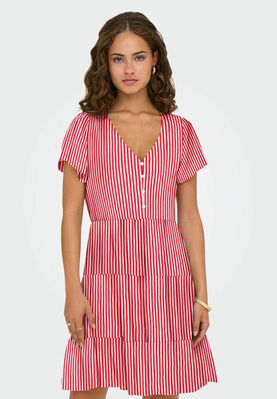 Платье JDY Day dress, Cloud Dancer/Off-White
Платье JDY Day dress, Cloud Dancer/Off-White